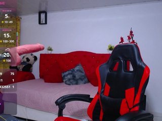 cristal-horny19 Porn Show