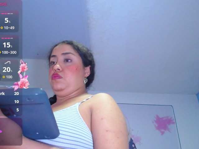 cristal-horny19