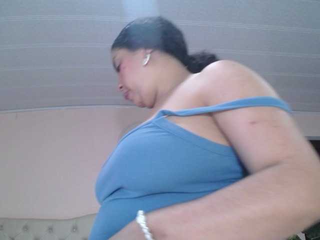 cristal-horny19