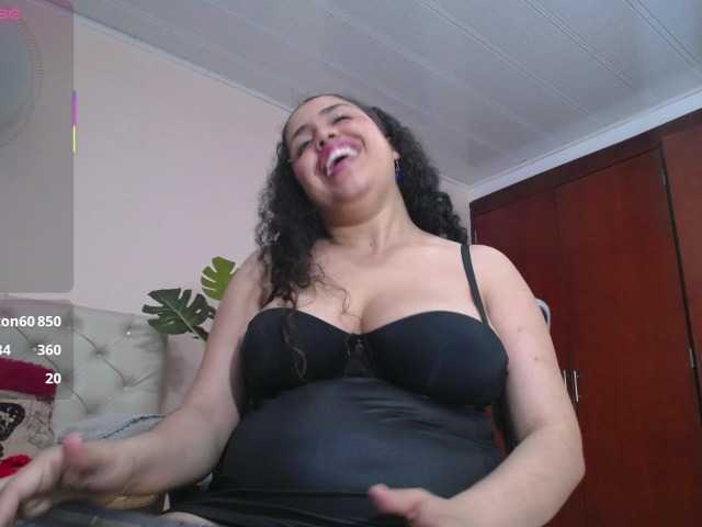 cristal-horny19