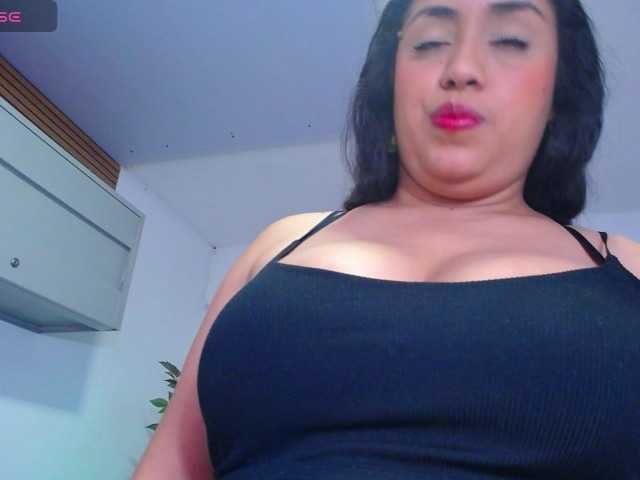 cristal-horny19
