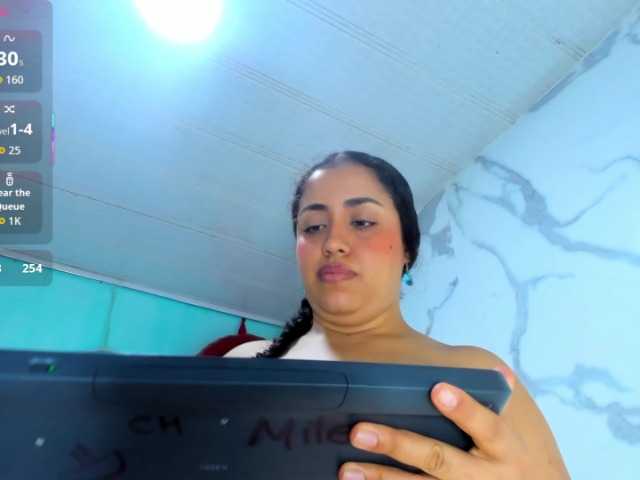 cristal-horny19 live cam on BongaCams