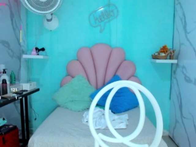 cristal-horny19 online