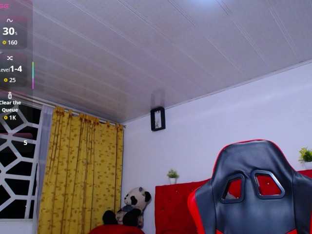 cristal-horny19 live cam on BongaCams