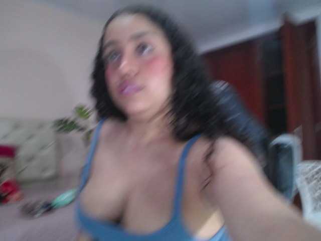 cristal-horny19