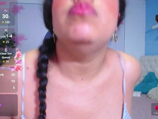 cristal-horny19