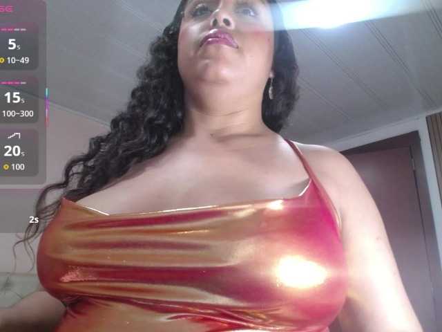 cristal-horny19