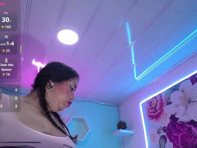 cristal-horny19 live cam
