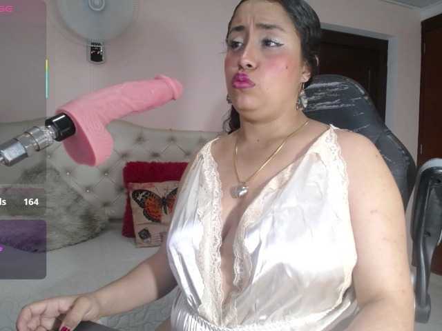 cristal-horny19