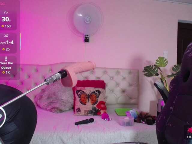 cristal-horny19 live cam on BongaCams