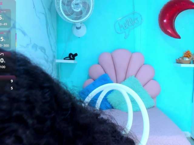 cristal-horny19