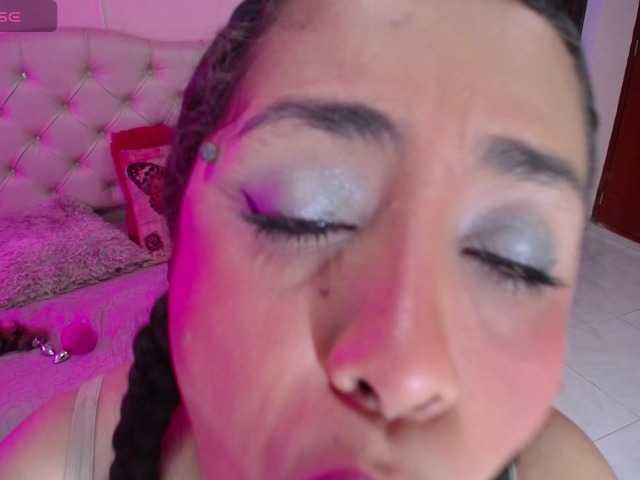 cristal-horny19