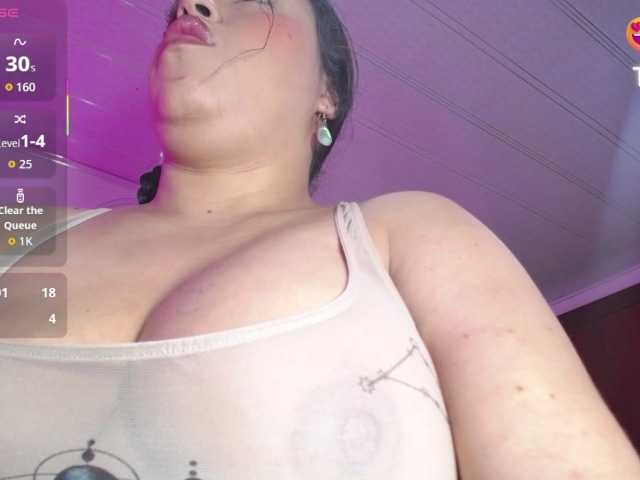 cristal-horny19