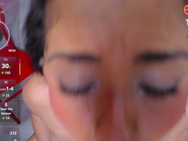 cristal-horny19's BongaCams show and profile