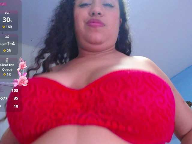 cristal-horny19