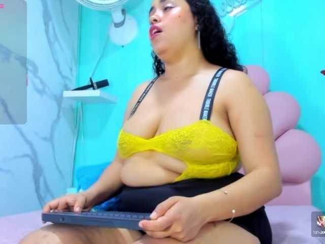 cristal-horny19