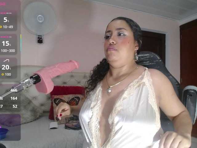 cristal-horny19