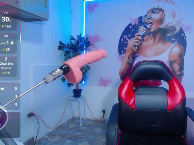 cristal-horny19 live cam on BongaCams