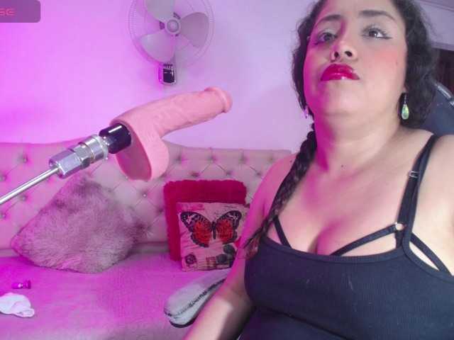 cristal-horny19