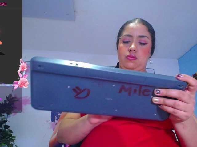 cristal-horny19 live cam on BongaCams
