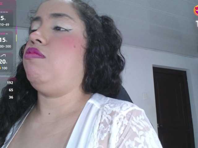 cristal-horny19