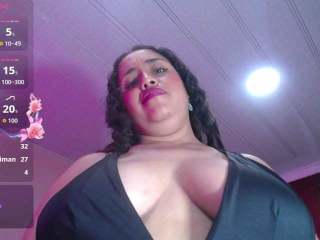 cristal-horny19