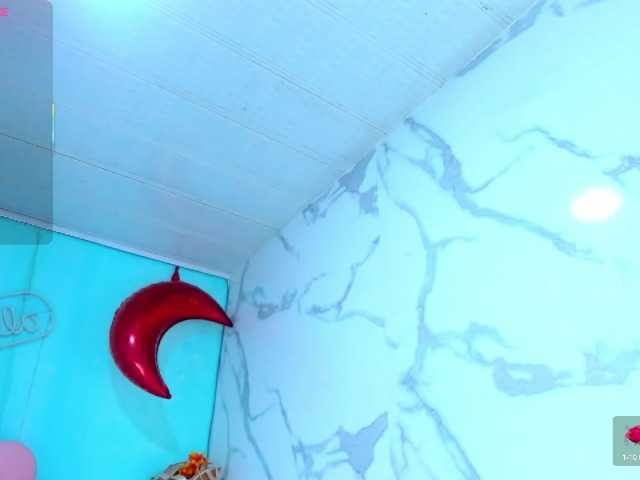 cristal-horny19 live cam on UnifiedCams