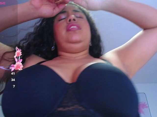 cristal-horny19