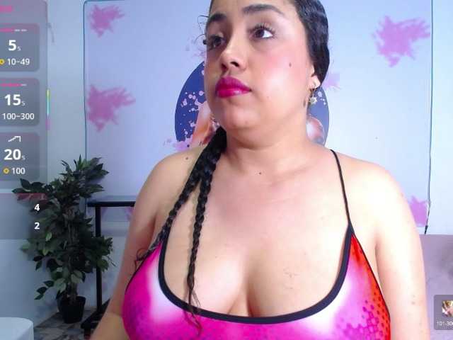 cristal-horny19