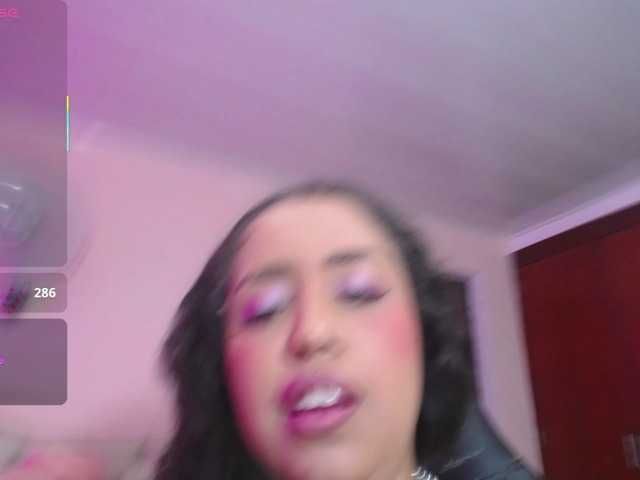 cristal-horny19 live cam on BongaCams