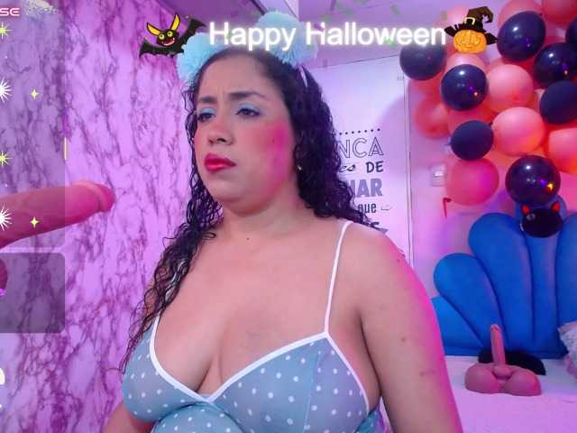 cristal-horny19