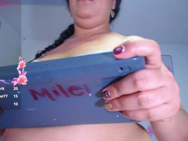 cristal-horny19