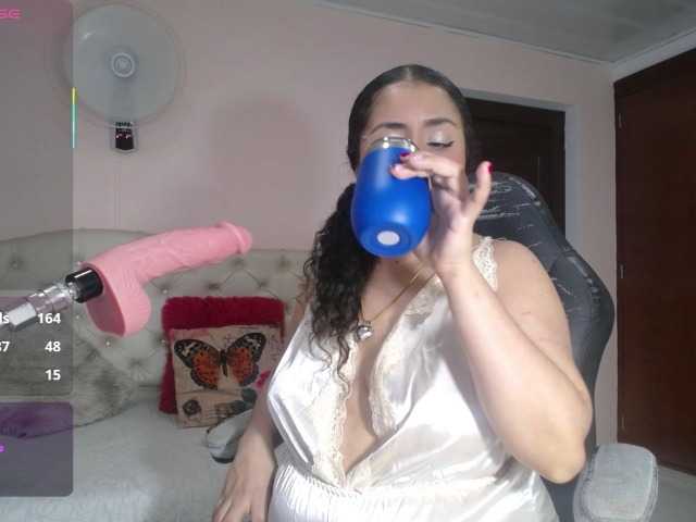 cristal-horny19