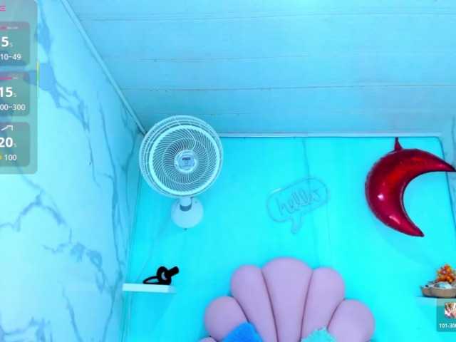cristal-horny19