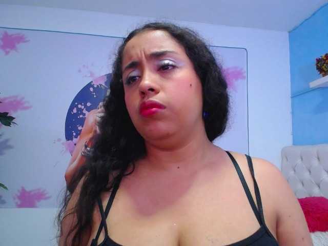 cristal-horny19