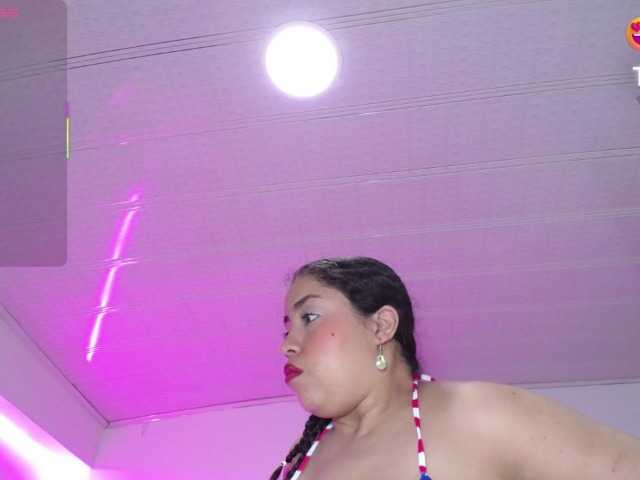 cristal-horny19