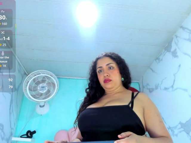 cristal-horny19 live cam on BongaCams