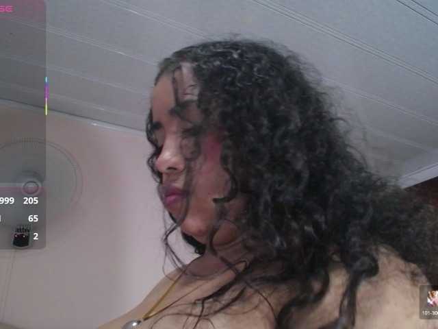 cristal-horny19