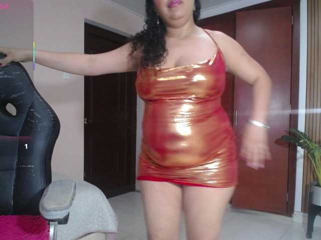 cristal-horny19