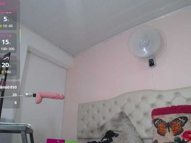 cristal-horny19