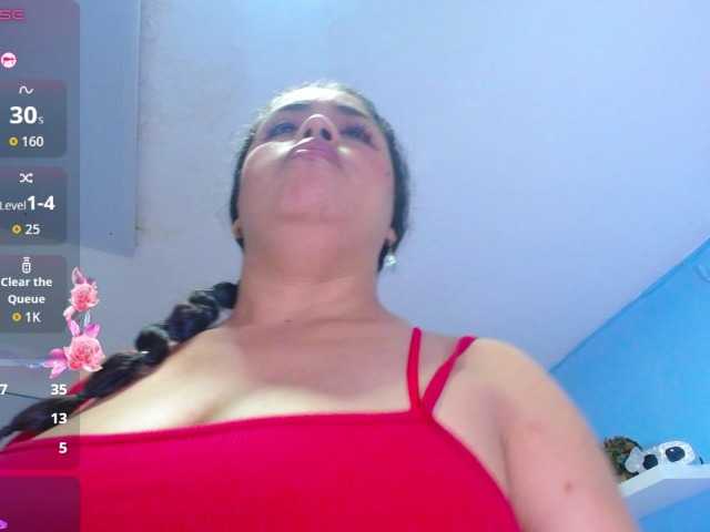cristal-horny19