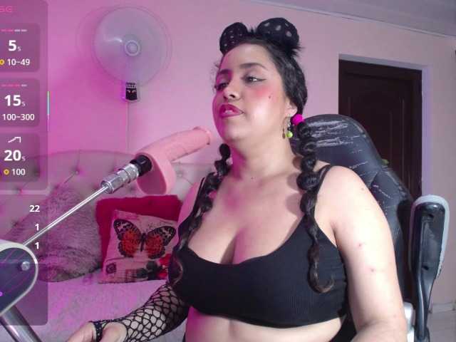 cristal-horny19