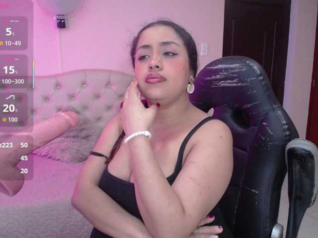 cristal-horny19
