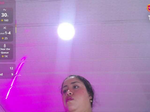 cristal-horny19
