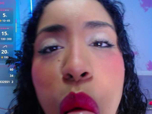 cristal-horny19