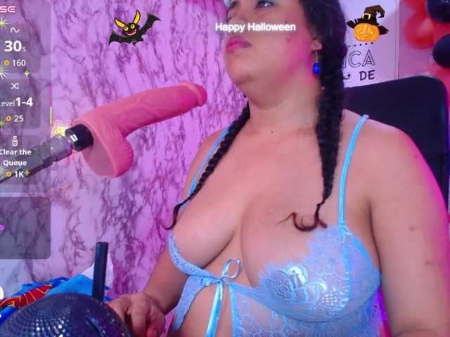 cristal-horny19