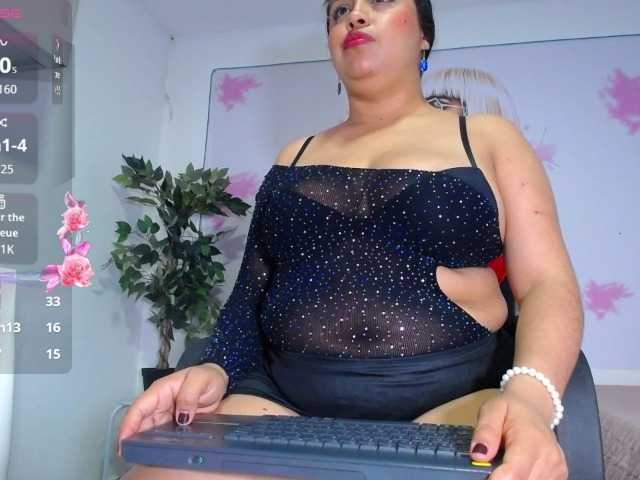 cristal-horny19