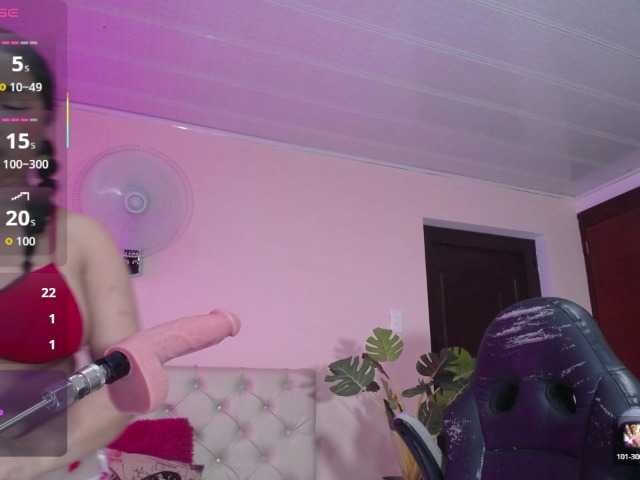 cristal-horny19
