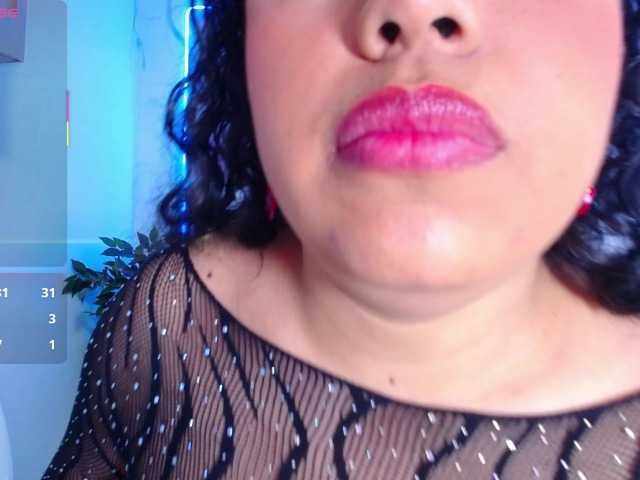 cristal-horny19