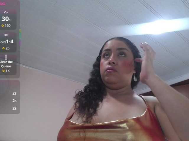 cristal-horny19